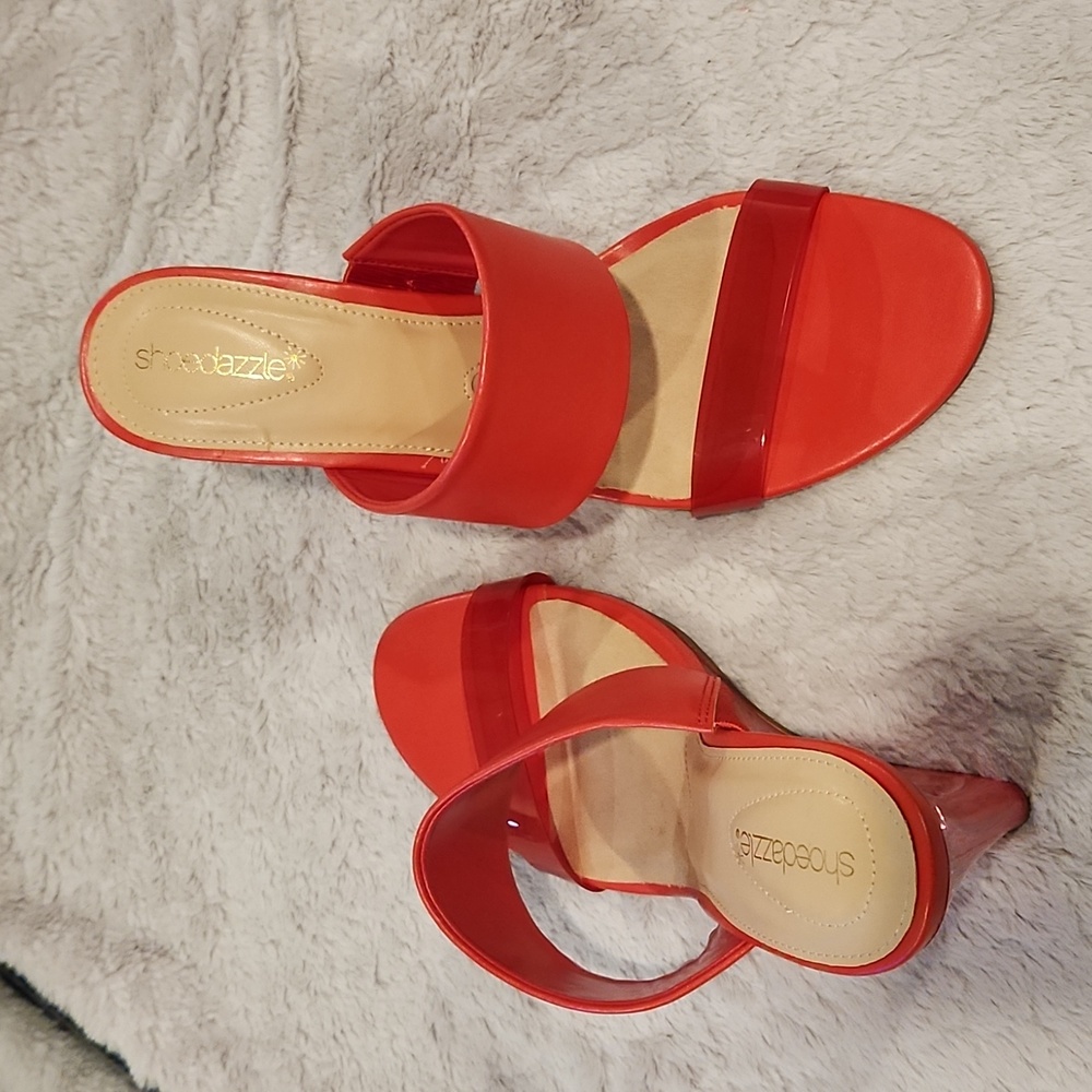 Wedge Heels - Picture 2 of 4